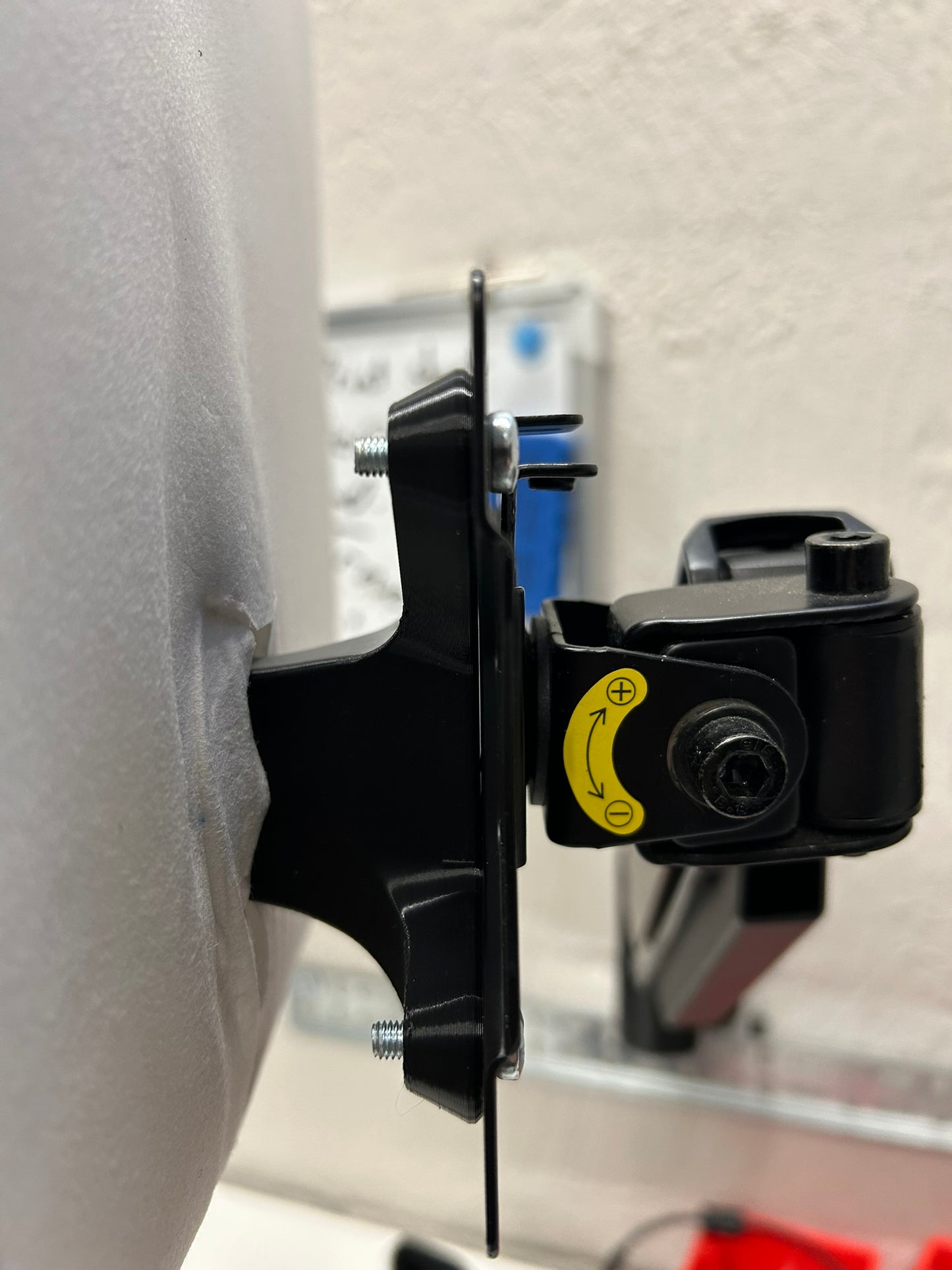 VESA Monitor Adapter compatible with HP 21.5" All-in-One PC (model dg0006na).