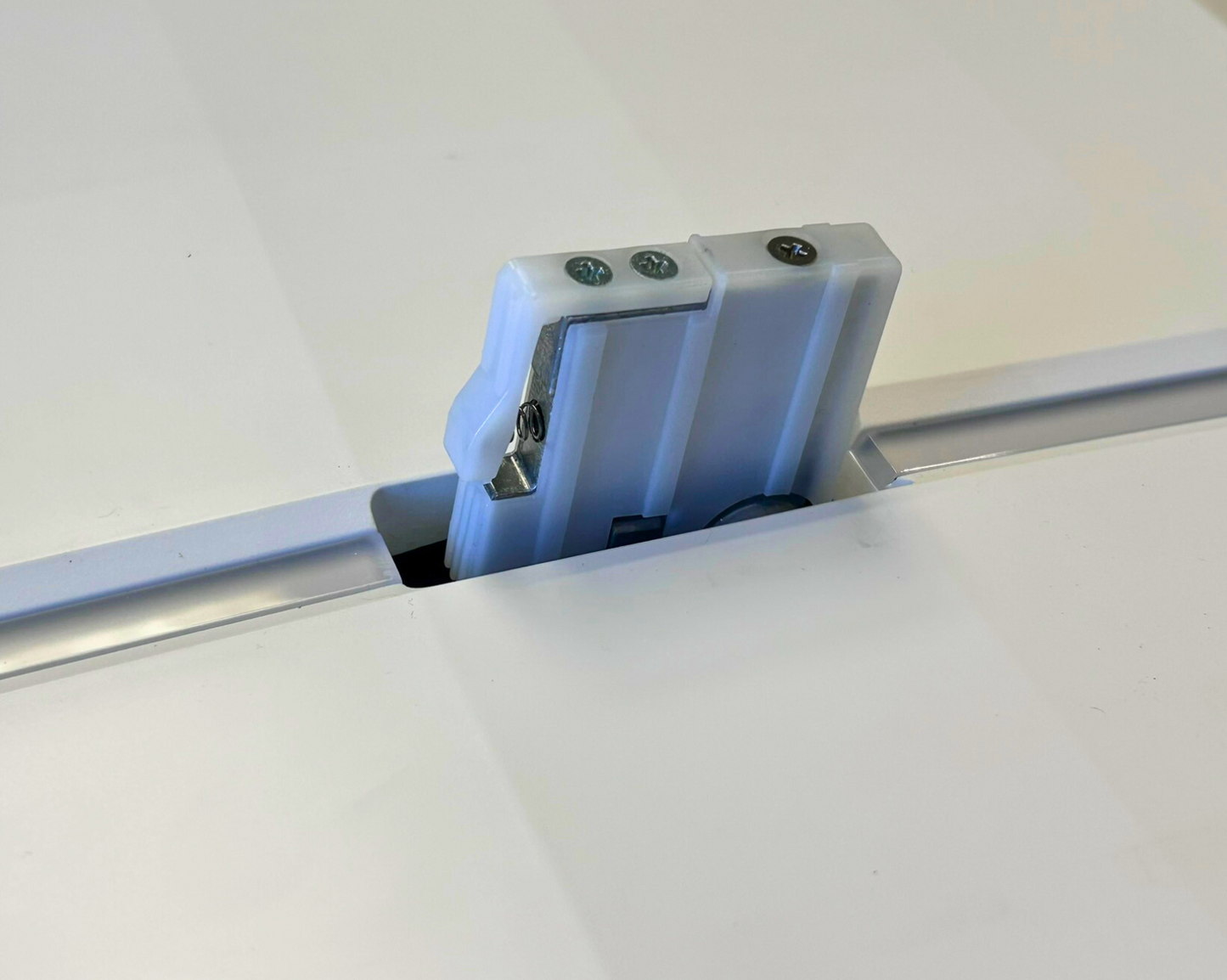 VESA Monitor Adapter compatible with Philips Evnia 8000 series (32M2N8900) monitor