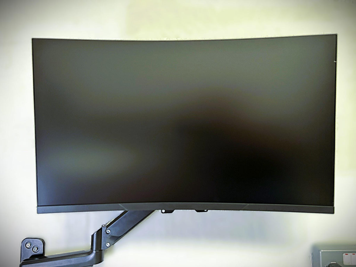 Koorui 27N5C VESA Adapter