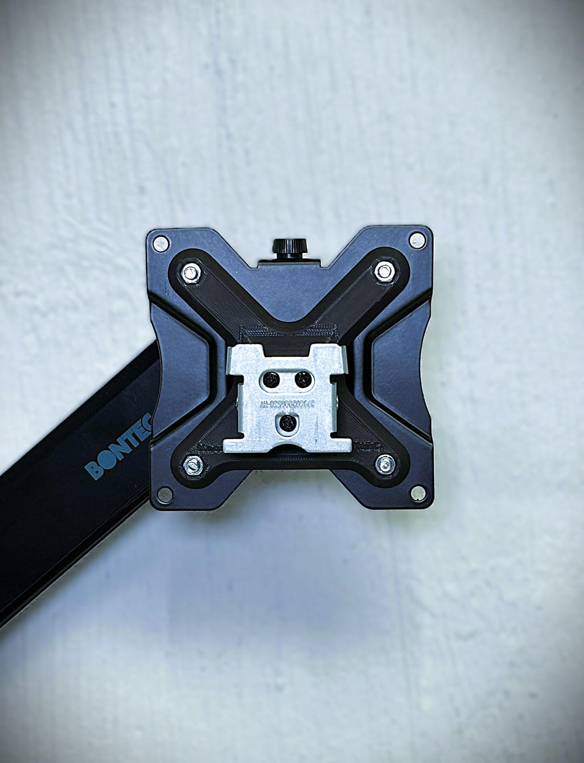 Koorui 27N5C VESA Adapter