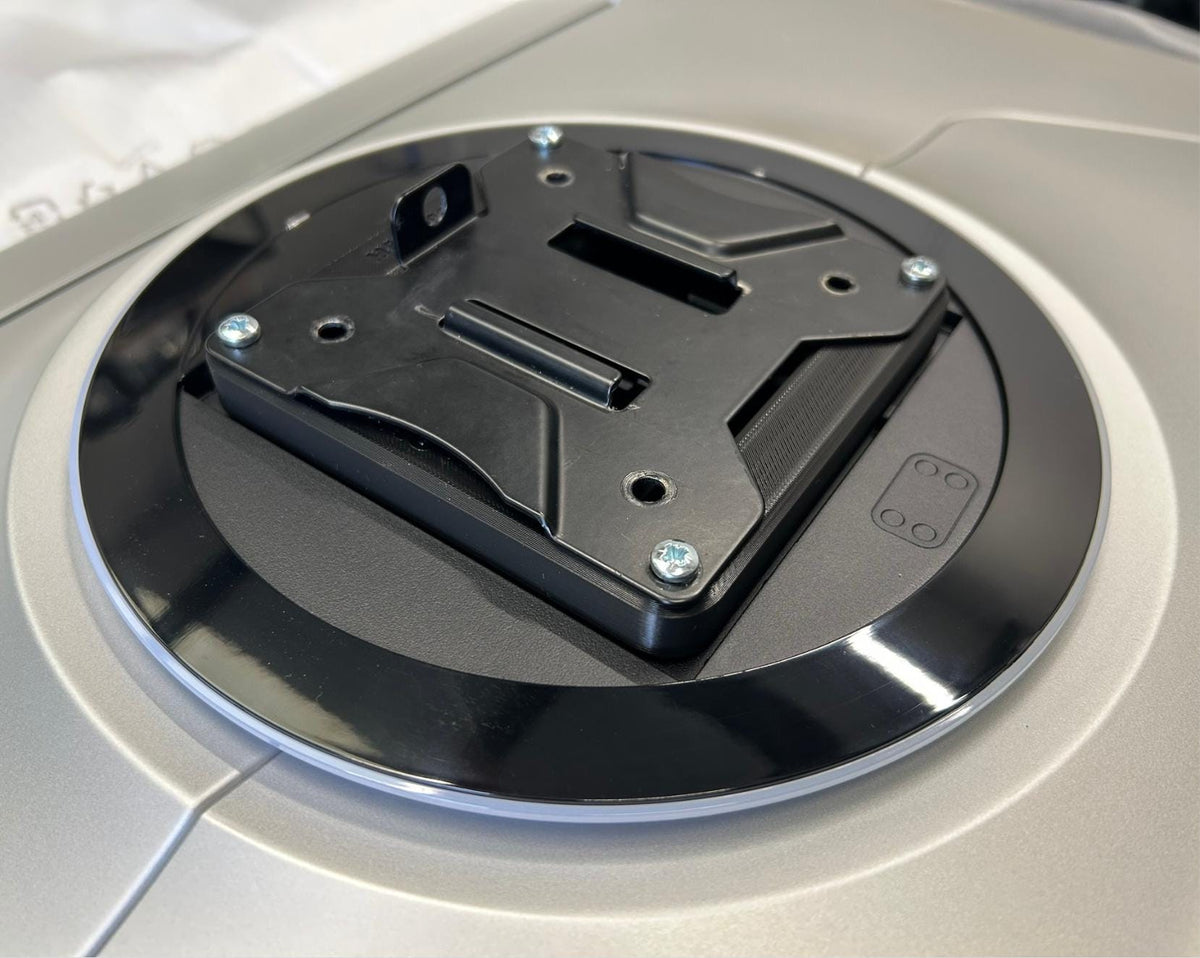 Samsung Odyssey OLED G90XF & M80C VESA Adapter
